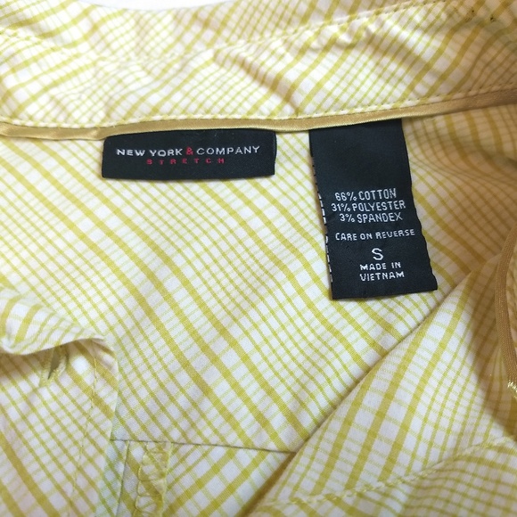 Stretch Cap-Sleeve Button-Down Top in Yellow/White - Picture 7 of 8